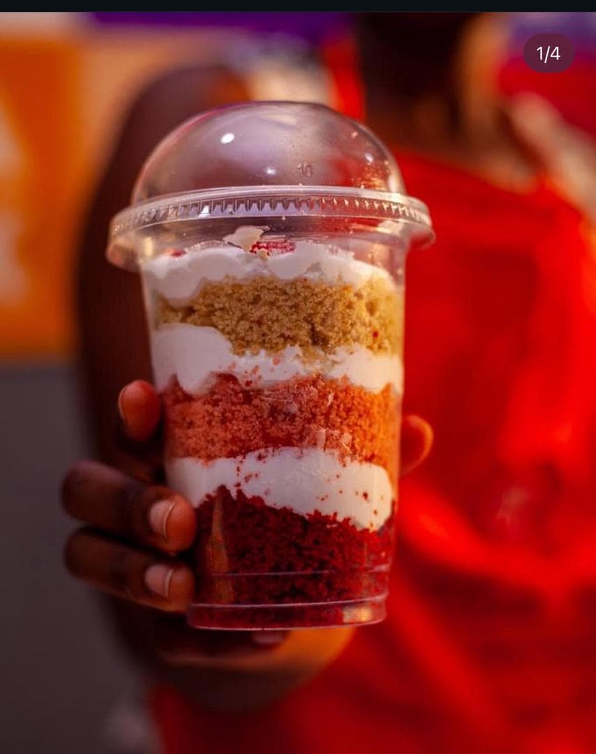 Red Velvet Cake Cup